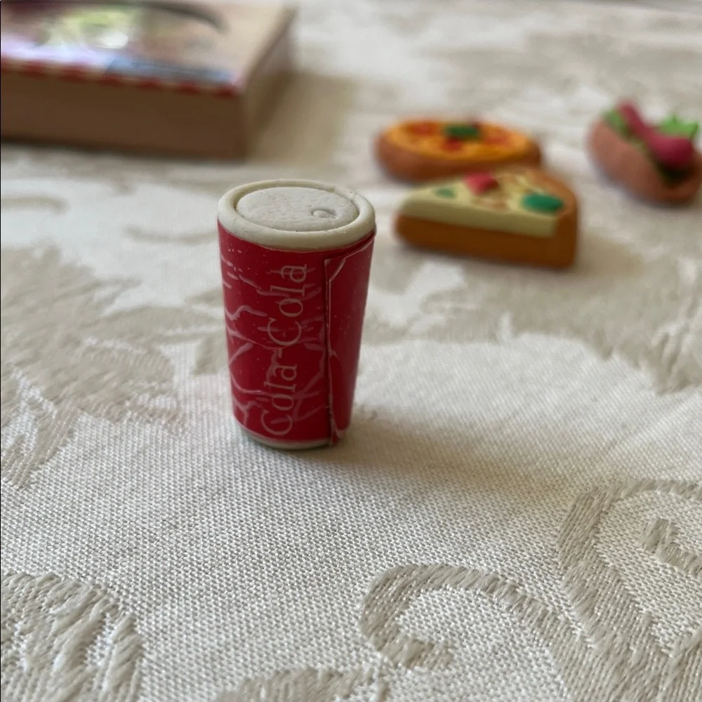 10 Piece Food Erasers 7 Pizza slices, Pizza and Snack Set - Picture 5 of 8